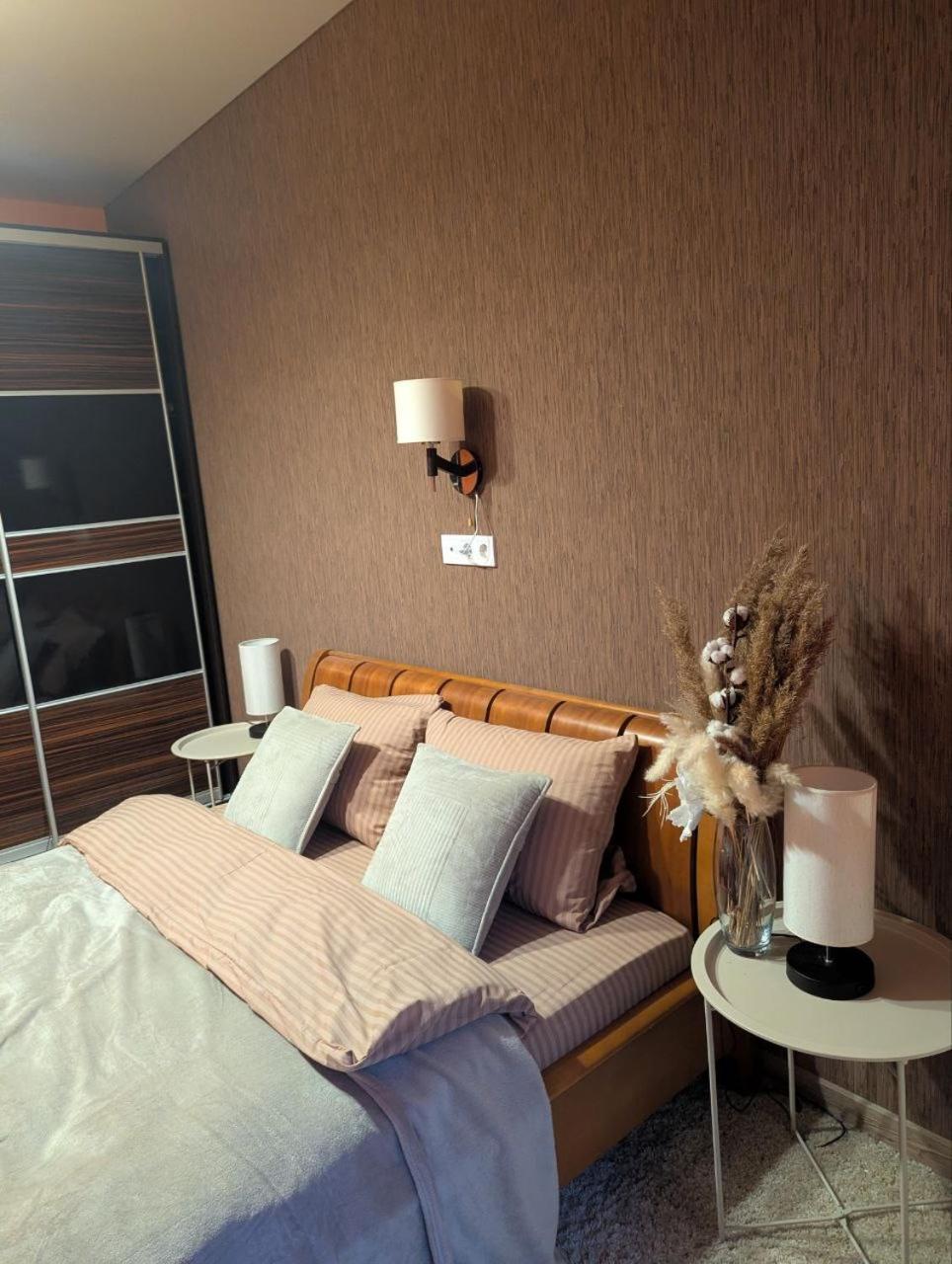 2-Кім Новобудова, Центр, Провулок Лапушкіна , 9 Apartment Khmelʼnytsʼkyy Екстериор снимка